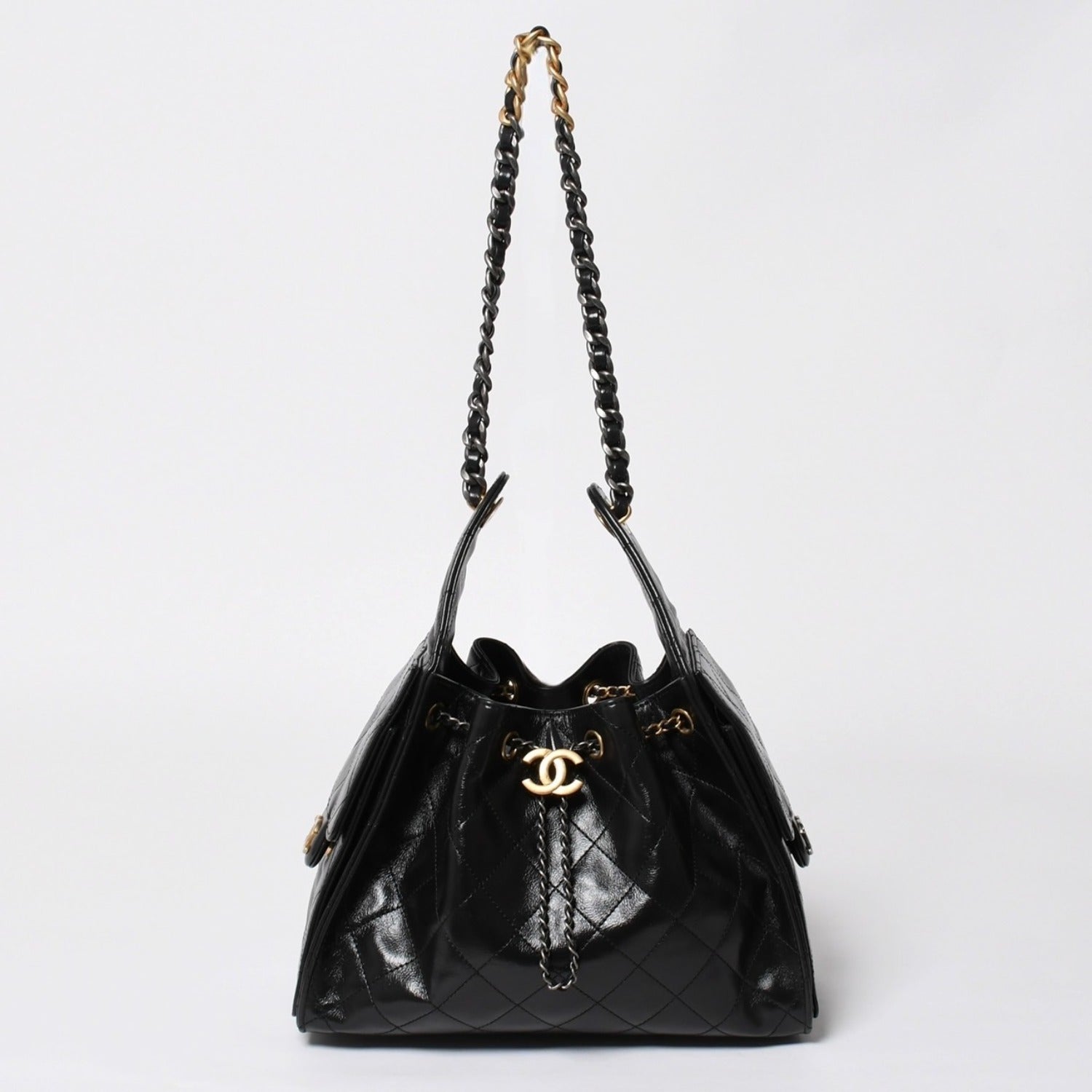 Like new CHANEL CHANEL 25 Medium Chain One Shoulder Bag AS5311
