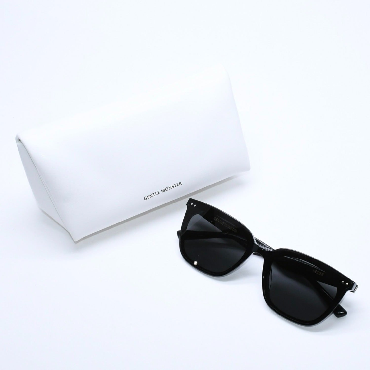 Mint condition GENTLE MONSTER HEIZER sunglasses, size 63.◻15 Used