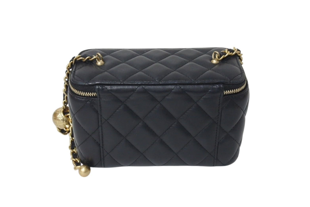 極美品 CHANEL シャネル バニティバッグ 玉付き チェーンショルダー