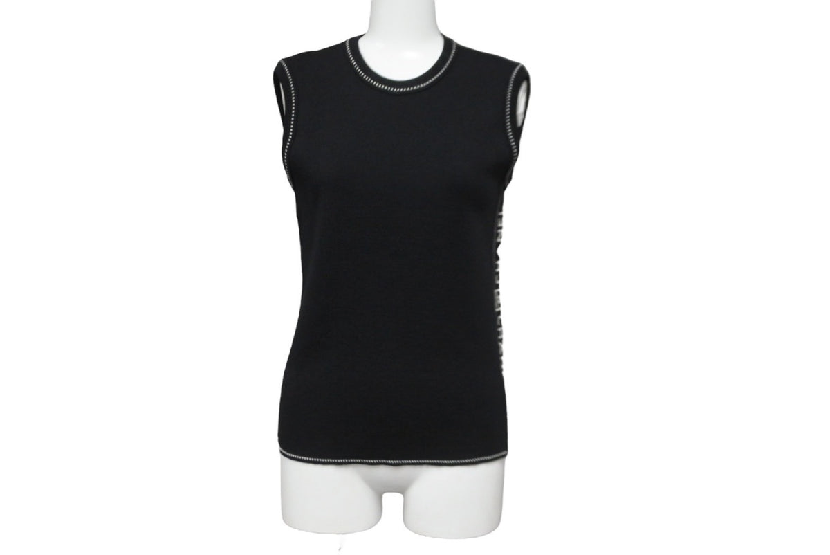 CHANEL シャネル　96P　ロゴ　ノースリーブカットソー　ニット　38 CHANEL シャネル 96P ロゴ ノースリーブカットソー ニット 38 CHANEL
