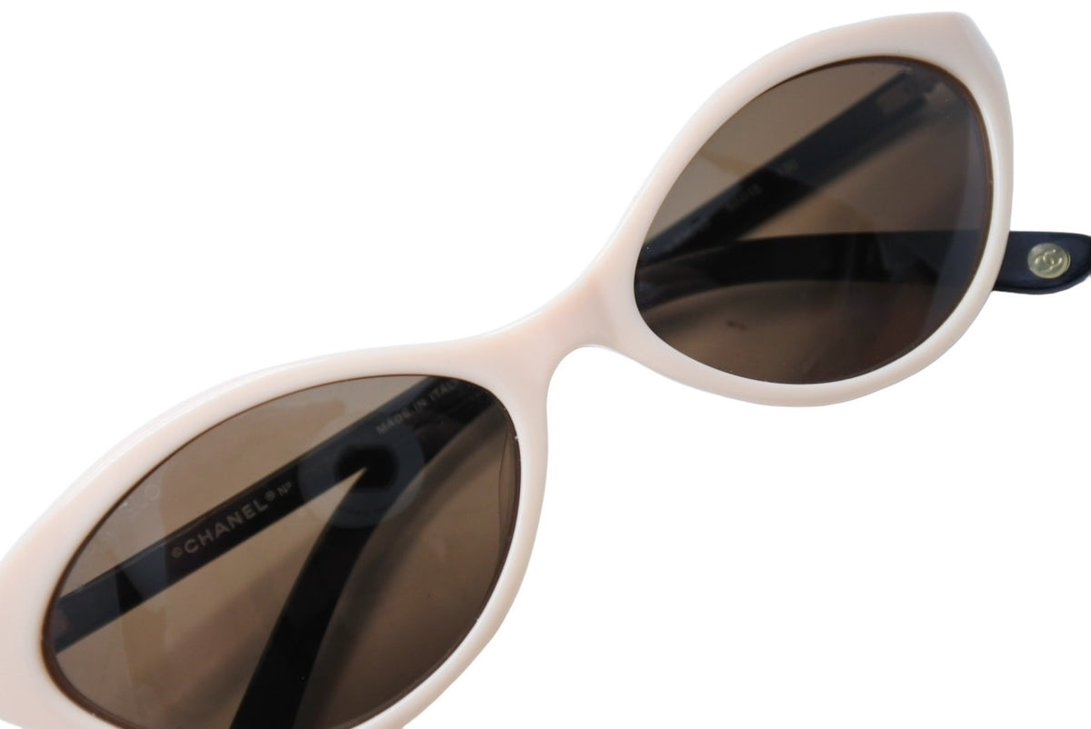 美品 CHANEL シャネル サングラス キャットアイ 5001 ココマーク CHANEL シャネル サングラス メガネ キャッツアイ 5001 ベージュ