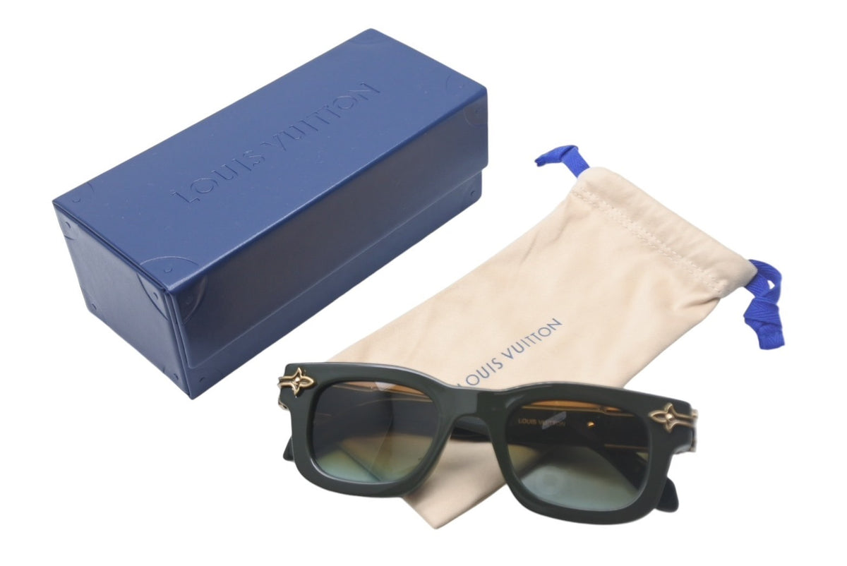 美品 LOUIS VUITTON サングラス 極美品 LOUIS VUITTON ルイヴィトン サングラス LV アラベスク Z2556U