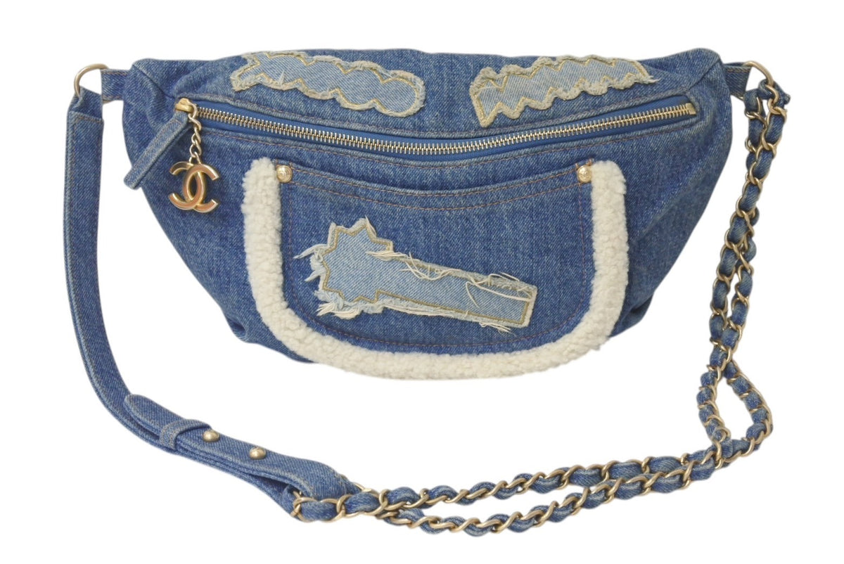 美品 CHANEL コスメポーチ デニム ゴールド金具 デカココ 2番台 CHANEL シャネル デニムウエストポーチ ココチャーム ココマーク 28