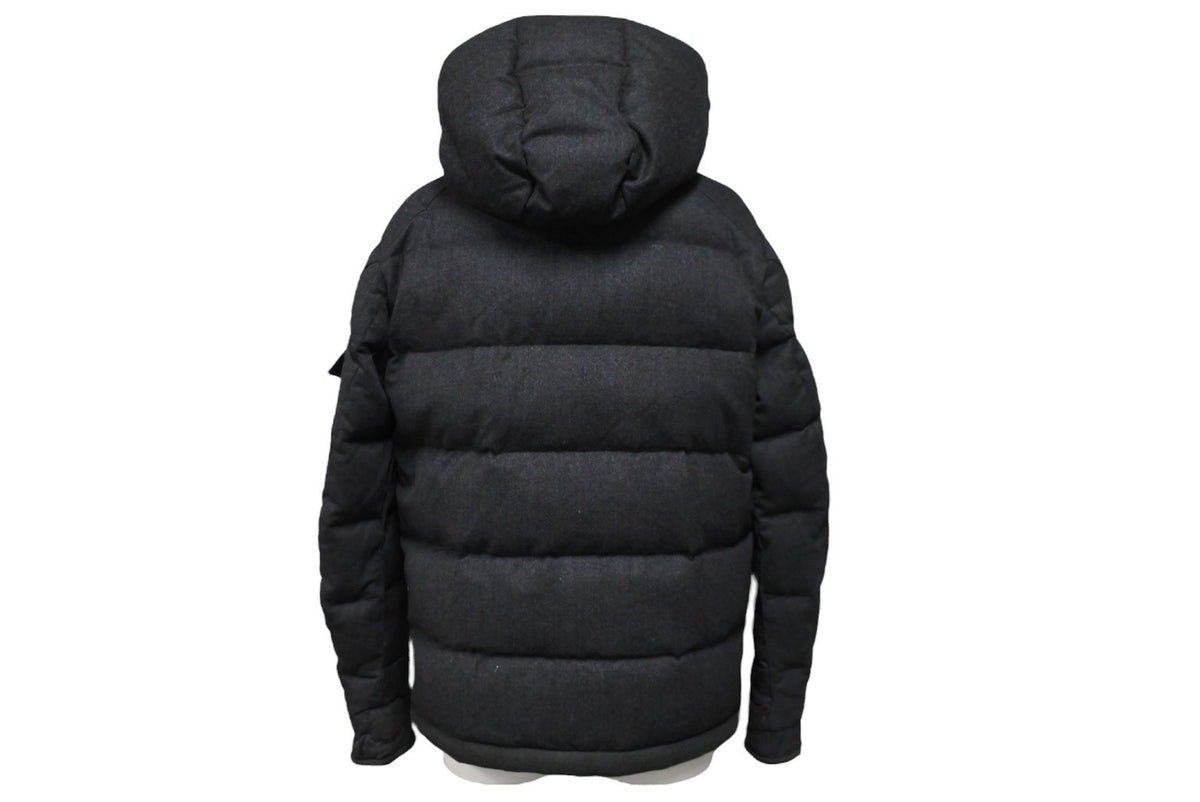 MONCLER モンクレール ダウンジャケット NORME AFNOR フード取り外し ウール ナイロン グレー G32-003 サイズ0 美品 中古  54553 – Casanova Vintage