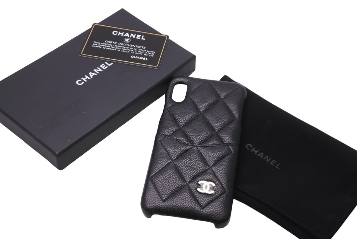 シャネル　マトラッセ キャビアスキン ココマーク iPhone 11Proケース CHANEL（シャネル） マトラッセ ココマーク iPhoneケース スマホケース