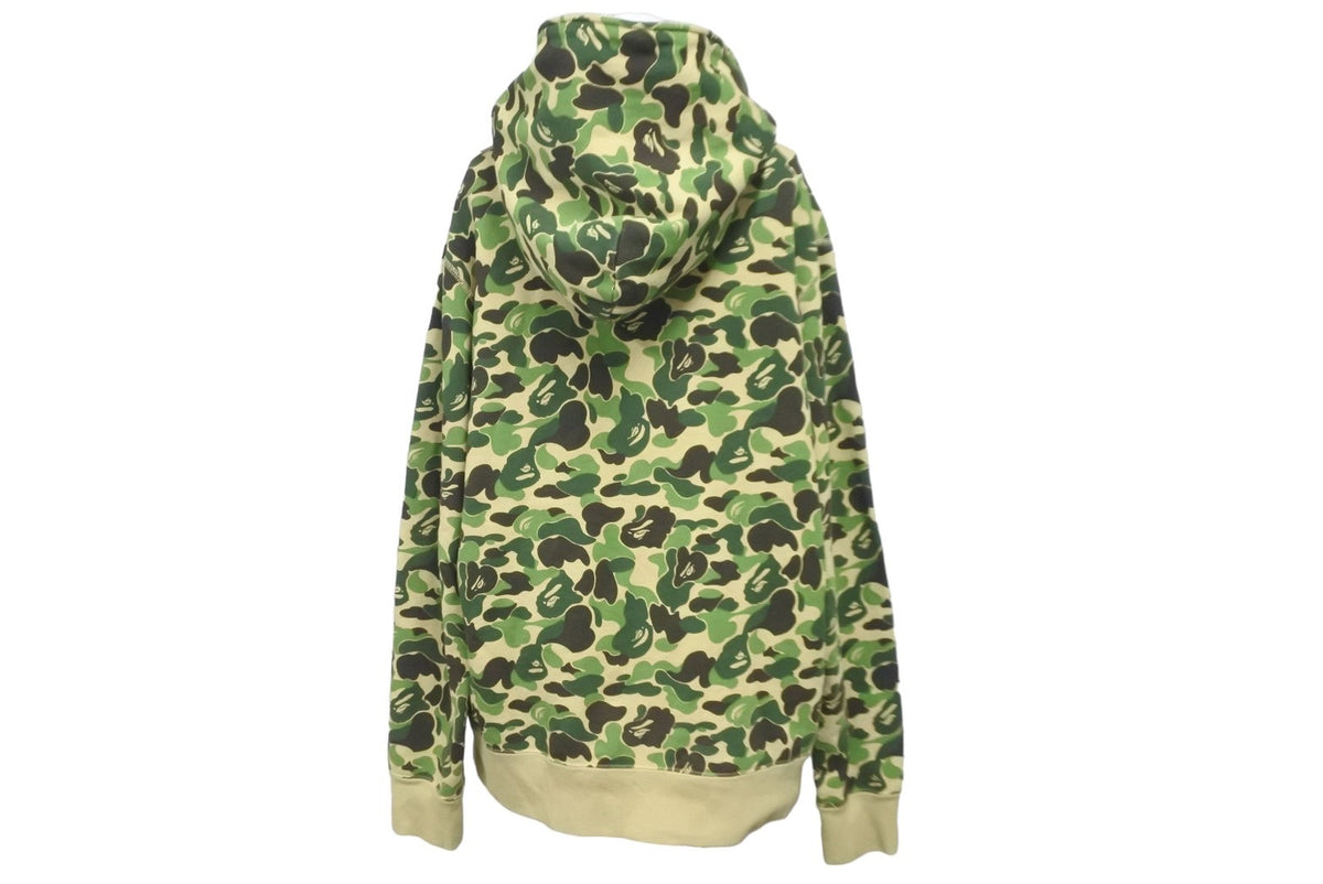 A BATHING APE アベイシングエイプ パーカー CAMO BAPE ジップ 