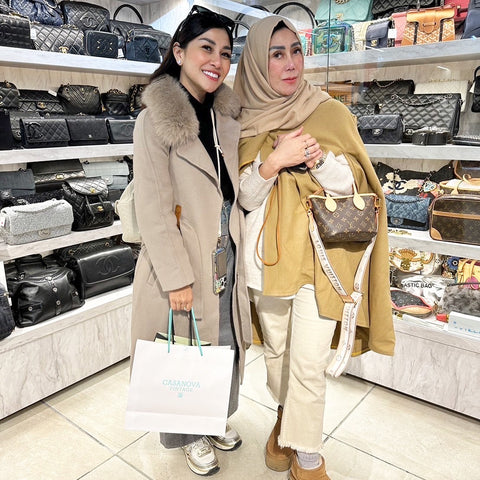 Nisya Ahamed ＆ Amy