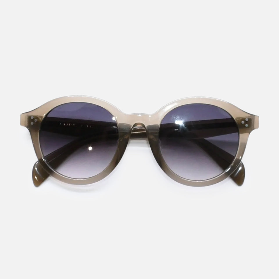 SUNGLASS