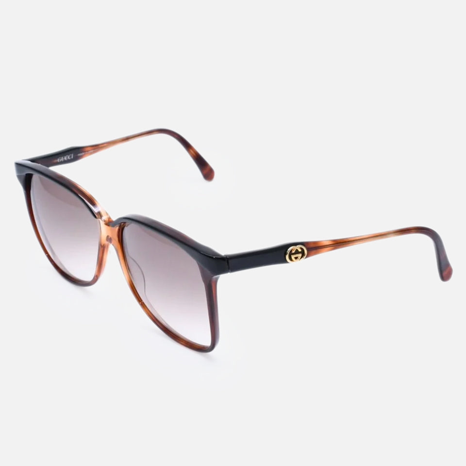 SUNGLASSES