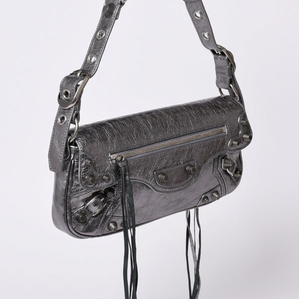 極美品 BALENCIAGA バレンシアガ ル カーゴル スリングバッグ シルバー メタリック 77 1640 レザー ワンショルダーバッグ 77160 8103 N 643888 4a000037
