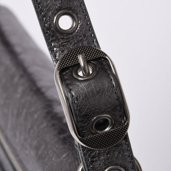 極美品 BALENCIAGA バレンシアガ ル カーゴル スリングバッグ シルバー メタリック 77 1640 レザー ワンショルダーバッグ 77160 8103 N 643888 4a000037