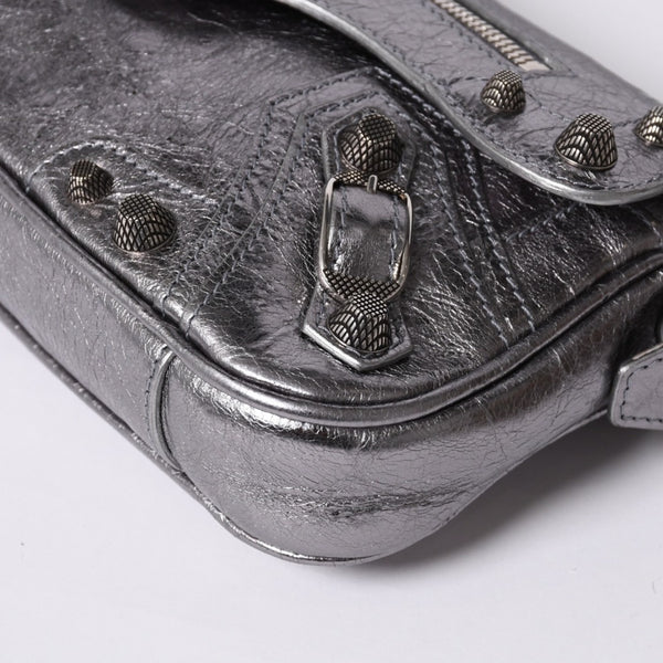 極美品 BALENCIAGA バレンシアガ ル カーゴル スリングバッグ シルバー メタリック 77 1640 レザー ワンショルダーバッグ 77160 8103 N 643888 4a000037