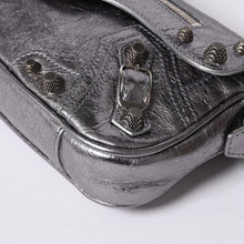 画像をギャラリービューアに読み込む, 極美品 BALENCIAGA バレンシアガ ル カーゴル スリングバッグ シルバー メタリック 77 1640 レザー ワンショルダーバッグ 77160 8103 N 643888 4a000037