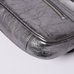 極美品 BALENCIAGA バレンシアガ ル カーゴル スリングバッグ シルバー メタリック 77 1640 レザー ワンショルダーバッグ 77160 8103 N 643888 4a000037