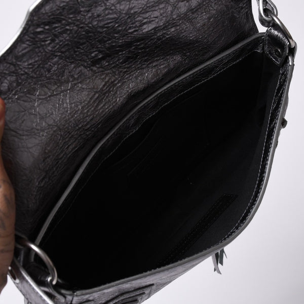 極美品 BALENCIAGA バレンシアガ ル カーゴル スリングバッグ シルバー メタリック 77 1640 レザー ワンショルダーバッグ 77160 8103 N 643888 4a000037