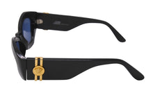 画像をギャラリービューアに読み込む, GIANNI VERSACE ジャンヌ ヴェルサーチ サングラス MOD421/A メデューサ ロゴ プラスチック メタル ブラック 美品 中古 4b000327