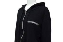 Load image into Gallery viewer, CHROME HEARTS クロムハーツ ジップアップパーカー フーディー サイズM 袖ロゴ CHプラス ダガージップ ブラック 美品 中古 4b000463