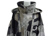 Load image into Gallery viewer, 極美品 LOUIS VUITTON ルイヴィトン × KID SUPER キッドスーパー モノグラム パッチワーク ロングコート RM232 AQH HPK65E 中古 4b000058