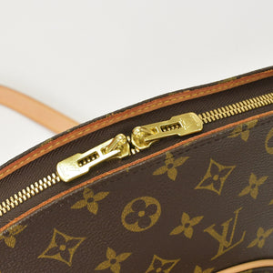 Very Good Condition LOUIS VUITTON VI 0968 Monogram Monogram Canvas Tote Bag Used 4a000741