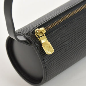 Very Good Condition LOUIS VUITTON Epi Souflo Handbag Leather Noir M52222 Epi Leather Gold Hardware Used 4a000744