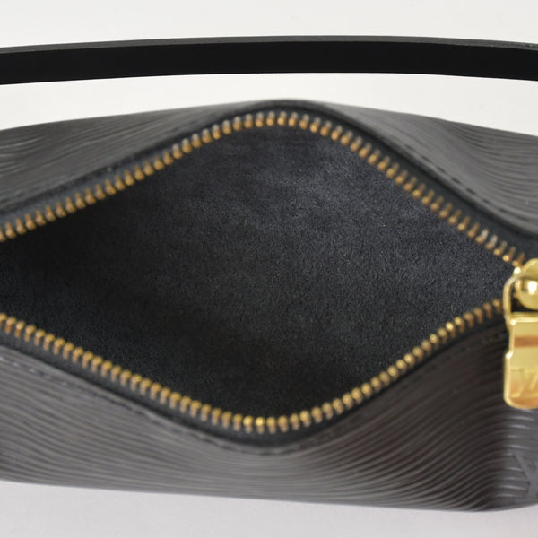 Very Good Condition LOUIS VUITTON Epi Souflo Handbag Leather Noir M52222 Epi Leather Gold Hardware Used 4a000744