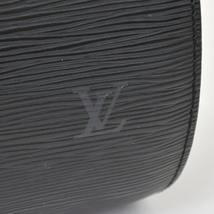 Very Good Condition LOUIS VUITTON Epi Souflo Handbag Leather Noir M52222 Epi Leather Gold Hardware Used 4a000744