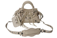 画像をギャラリービューアに読み込む, 極美品 BALENCIAGA バレンシアガ ショルダーバッグ NEO CAGOLE XS ネオカゴール XS 700940 ベージュ シルバー金具 中古 4b000819