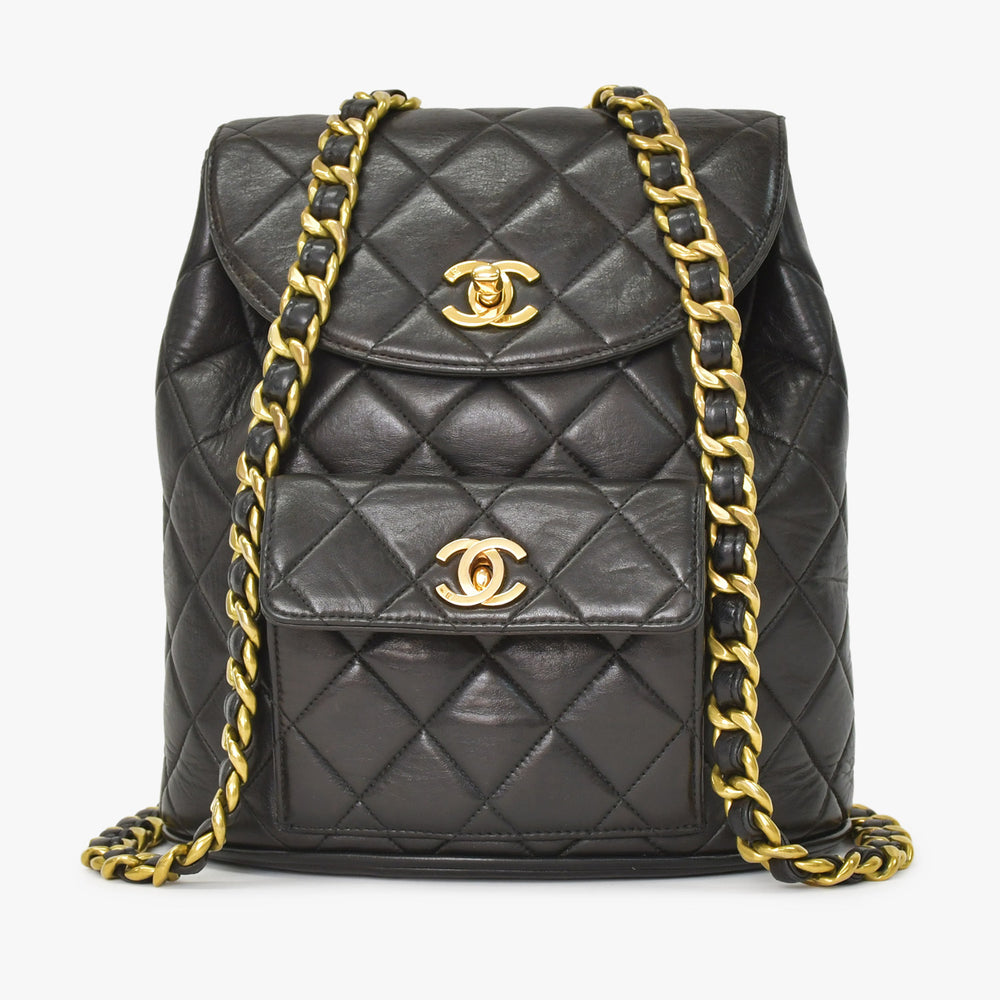 CHANEL Chanel Matelasse Backpack Rucksack A07205 Lambskin Coco Mark Black Vintage Gold Hardware Good Condition Used 4a000915