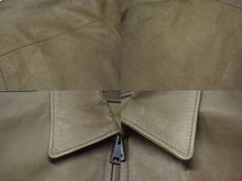 画像をギャラリービューアに読み込む, PRADA プラダ ナッパレザー ジップアップ半袖シャツ UPC210 サイズ50 24SS ベージュ トライアングルロゴパッチ 良品 中古 4b001240