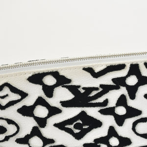 Very Good Condition LOUIS VUITTON Pochette Accessory Pouch M45565 Monogram Taffetage Used 4a001442