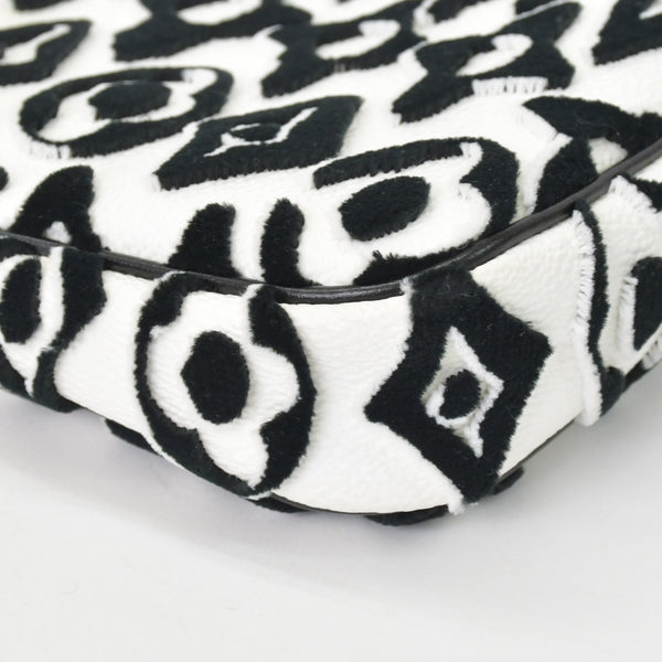 Very Good Condition LOUIS VUITTON Pochette Accessory Pouch M45565 Monogram Taffetage Used 4a001442