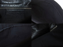 画像をギャラリービューアに読み込む, BALENCIAGA バレンシアガ ジャイアント エンベロープ クラッチバック 327079 レザー ブラック シルバー金具 美品 中古 4b001472