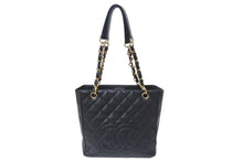 Load image into Gallery viewer, CHANEL シャネル PST チェーントートバッグ A50994 キャビアスキン ココマーク 8番台 ブラック ゴールド金具 美品 中古 4b000201