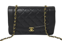 Load image into Gallery viewer, 極美品 CHANEL シャネル マトラッセ25 ダイアナ ショルダーバッグ A01165 レザー ラムスキン 3番台 ゴールド金具 ブラック中古 4b000218