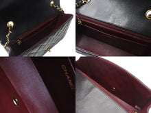 Load image into Gallery viewer, 極美品 CHANEL シャネル マトラッセ25 ダイアナ ショルダーバッグ A01165 レザー ラムスキン 3番台 ゴールド金具 ブラック中古 4b000218