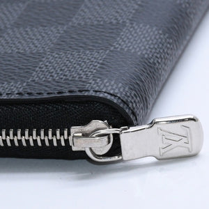 極美品 LOUIS VUITTON ルイヴィトン ジッピー コインパース ダミエグラフィット N63076 コインケース ミニウォレット ブラック ミニ財布 シルバー金具 中古 4a003880