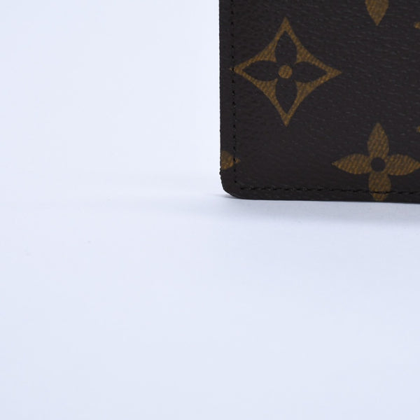 新品同様 LOUIS VUITTON ルイヴィトン ポルトカルトサーンプル カードケース M61733 モノグラムキャンバス ブラウン 中古 4a004169