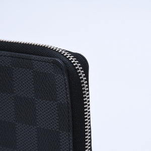 極美品 LOUIS VUITTON ルイヴィトン ジッピー コインパース ダミエグラフィット N63076 コインケース ミニウォレット ブラック ミニ財布 シルバー金具 中古 4a003880
