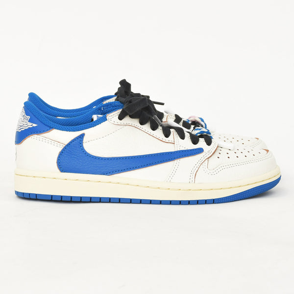 新品未使用 Travis Scott × fragment design × Nike Air Jordan 1 Low ナイキDM7866-104 フラグメント トラヴィス スニーカー サイズ23.5cm 中古 4a004075