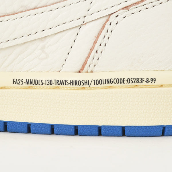 新品未使用 Travis Scott × fragment design × Nike Air Jordan 1 Low ナイキDM7866-104 フラグメント トラヴィス スニーカー サイズ23.5cm 中古 4a004075