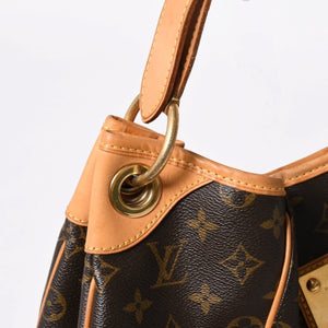 LOUIS VUITTON Galliera PM Monogram Handbag White M56382 PVC Leather Good Condition Used 4a000600