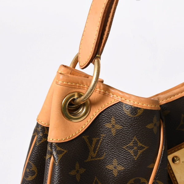 LOUIS VUITTON Galliera PM Monogram Handbag White M56382 PVC Leather Good Condition Used 4a000600