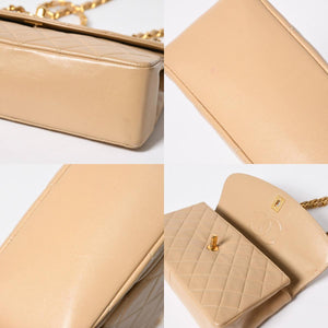 極美品 CHANEL シャネル マトラッセ ココマーク ダイアナ フラップチェーンショルダーバッグ ベージュ ゴールド金具 1番台 ラムスキン 中古 4a008251