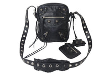 画像をギャラリービューアに読み込む, BALENCIAGA バレンシアガ ルカゴールXS ショルダーバッグ 719065 2020S ブラック ラムスキン シルバー金具 美品 中古 4b000843