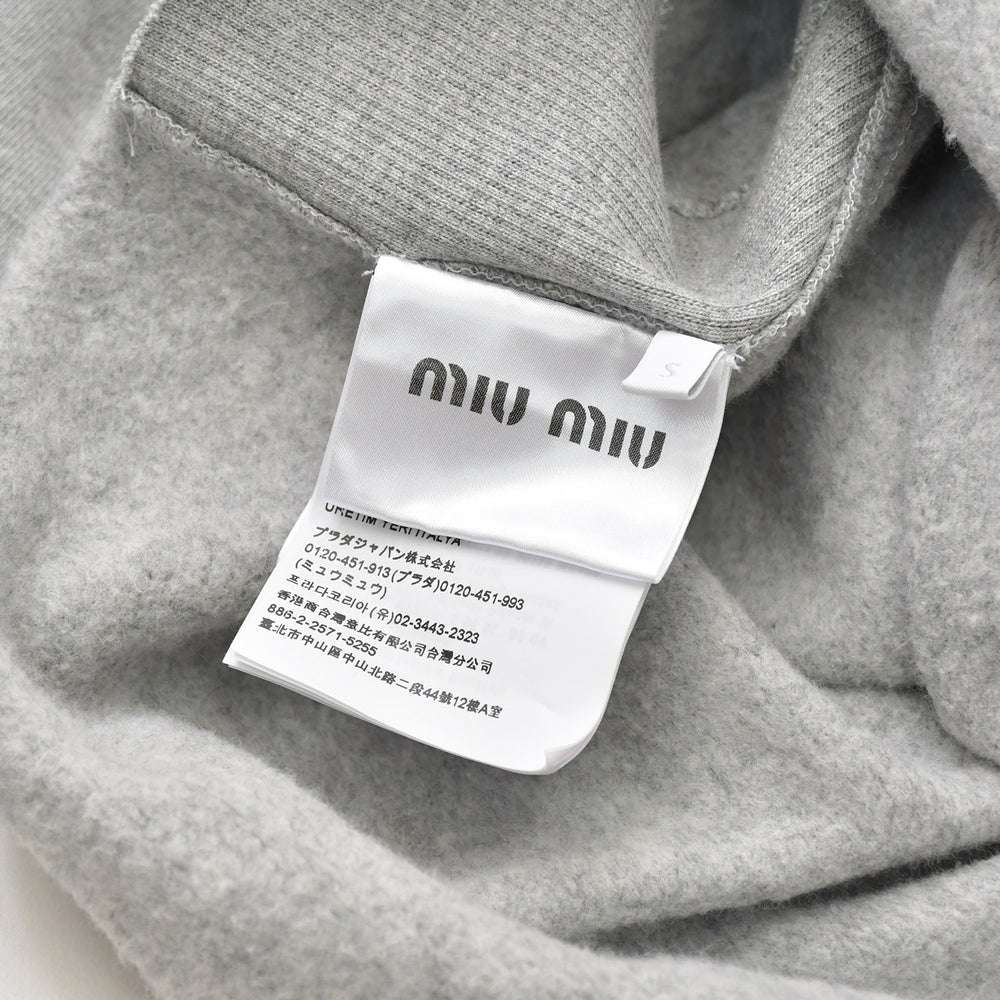 Like new MIU MIU Logo embroidered sweatshirt with cropped collar MJL869 S size Gray cut-off cropped Used 4a007930