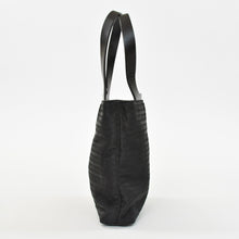 画像をギャラリービューアに読み込む, 極美品 PRADA プラダ ハンドバッグ トートバッグ 裏地デザイン イタリア製 ナイロン レザー ブラック 中古 4b010105