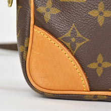 画像をギャラリービューアに読み込む, LOUIS VUITTON ルイヴィトン アマゾン ショルダーバッグ M45236 モノグラム PVC レザー ブラウン 美品 中古 4b010188