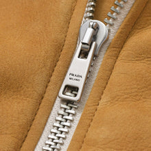 画像をギャラリービューアに読み込む, 極美品 PRADA プラダ シアリングボンバージャケット 58A086 1ZXR F036F レザー ムートン コニャク ブラウン シルバー 金具 サイズ 36 中古 4b010217