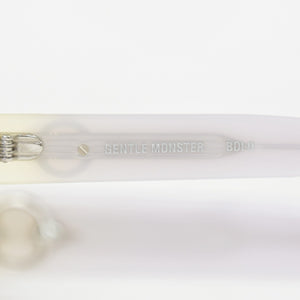 極美品 GENTLE MONSTER ジェントルモンスター THE BELL サングラス アイウェア YVG1 サイズ51□21-147 グラデーション 中古 4b010422