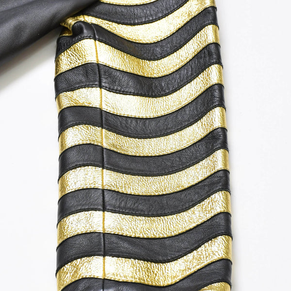 極美品 FENDI フェンディ GOLD Edition ゴールドエディション スタッズ レザージャケット ブラック ゴールド サイズ38 中古 4b010477